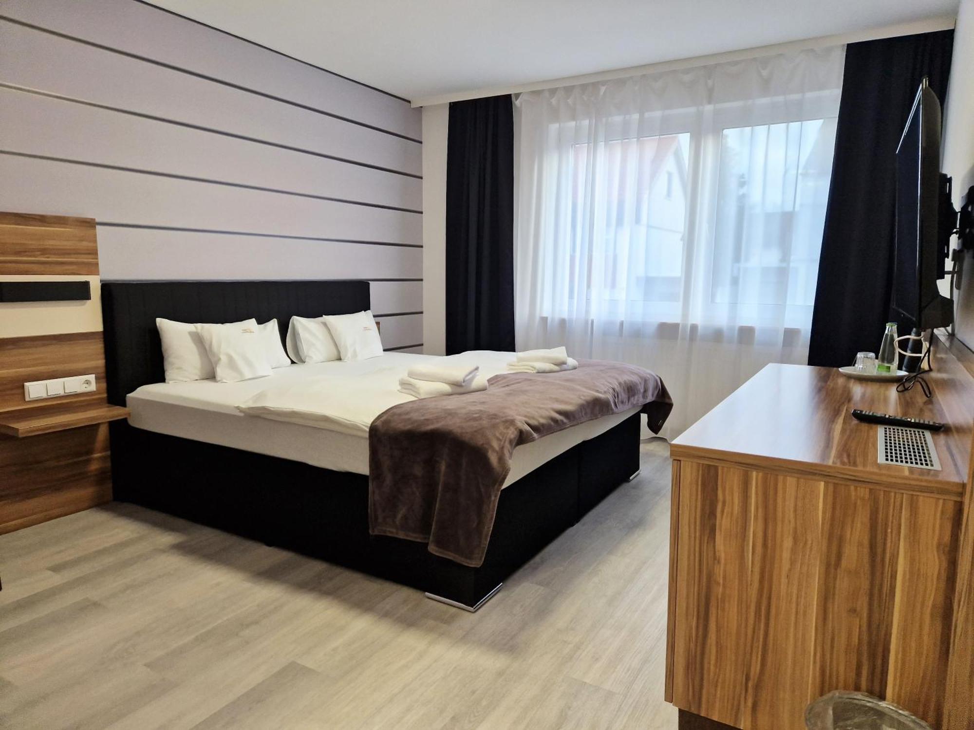 Hotel Am Kurpark Bad Wimpfen Eksteriør bilde